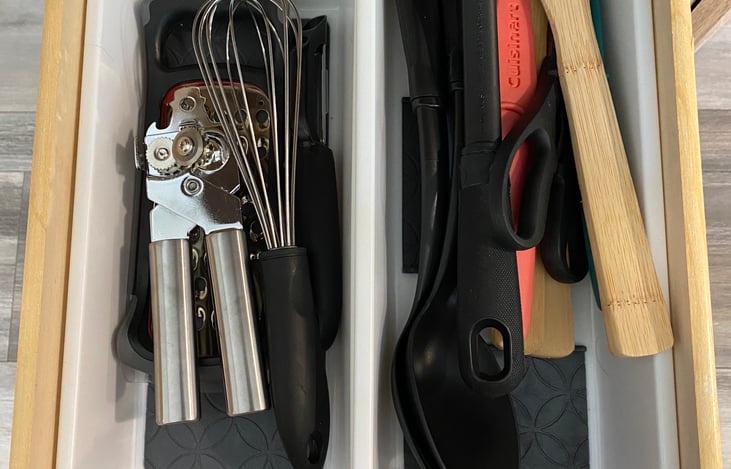 RENTAL INCLUDES ESSENTIAL UTENSILS/COOKWARE