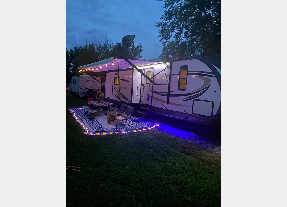 Travel Trailer rentals in Ellisville