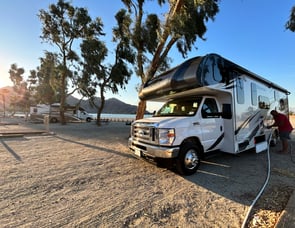 Thor Motor Coach Quantum LF31