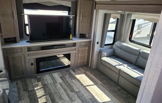 2021 CrossRoads RV Volante 3861BL