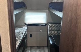 Finger Lakes RV Rentals Easy Go'n