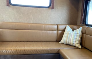 2016 Thor Motor Coach Axis 25.1
