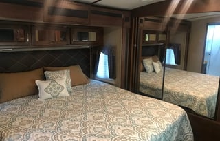 2018 Keystone Outback HAL437