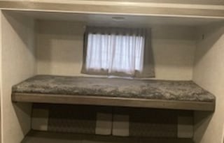 2021 Forest River Salem 31KQBTS  **DELIVERY ONLY**