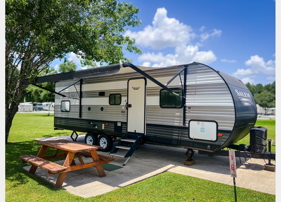 Travel Trailer rentals in Gulf Breeze