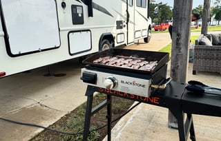 Luxury Family RV • Sleeps 8 • Bunks | Scout