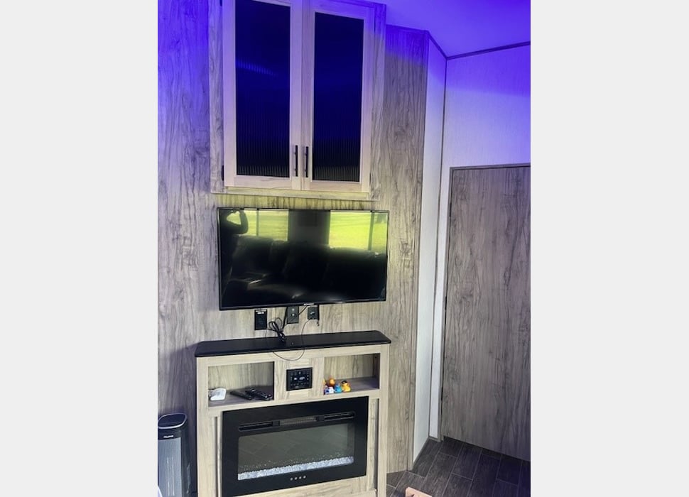Fifth Wheel rentals in Tomball
