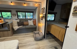 Stress-Free 2025 Coleman Camper - Delivery &Setup