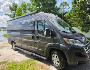 Thor Motor Coach Sequence 20L