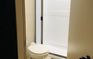 Glamping @ it’s Finest!!! 24’ Drivable Class C