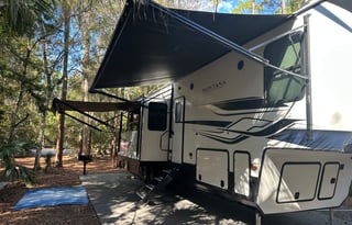 Montana High Country:  Luxury  2 Private bedrooms!