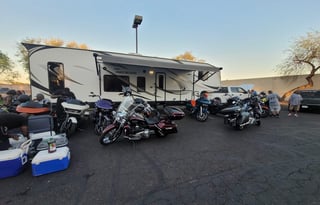 2020 Genesis 5th Wheel Toyhauler with deck patio