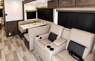 Cozy Class A – Forest River FR3 30DS