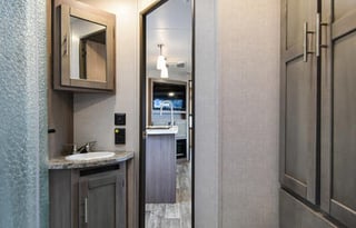 2022 CrossRoads RV Sunset Trail Super Lite SS331BH