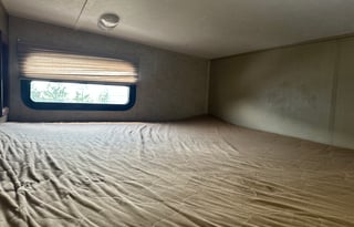 2014 Cougar X-Lite 28RDB 5th Wheel Camper