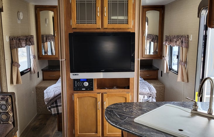 Living entertainment