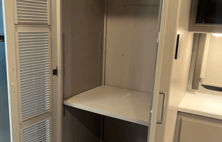 A6 *NEW*Thor Windsport 8-SLEEPER-WIFI- Luxury Bus