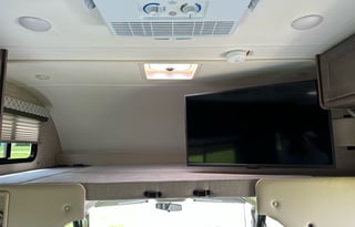 New 25ft Coleman - Comes stocked, Unlimited miles