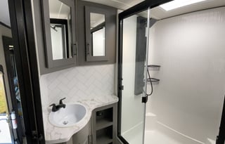 - Sleeps 8 - 2023 Momentum Grand Design M-351