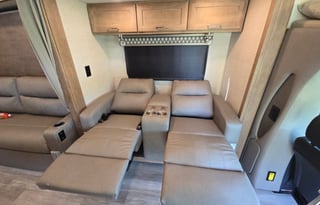 Luxury Camping in a Tiffin Wayfarer Mercedes-Benz