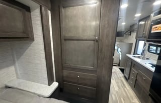 2025 Jayco Redhawk 22CF sleeps 6