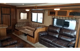 2015 Prime Time Avenger 28RKS