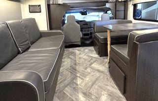 2022 Forest River Sunseeker 2860