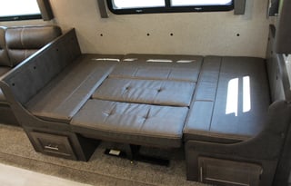 LUXURY-AUTO LEVELING-FREE INS-TOP RATED- DIAMOND O