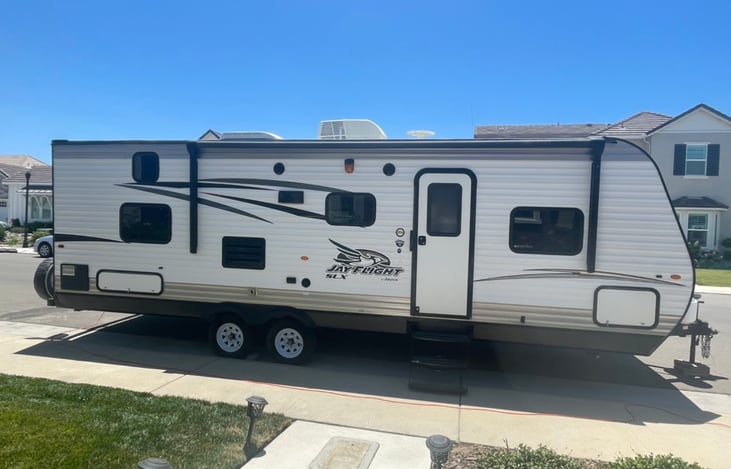 Making Memories - sleeps 6-8, Welcome Gift | RVshare