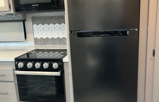 A6 *NEW*Thor Windsport 8-SLEEPER-WIFI- Luxury Bus