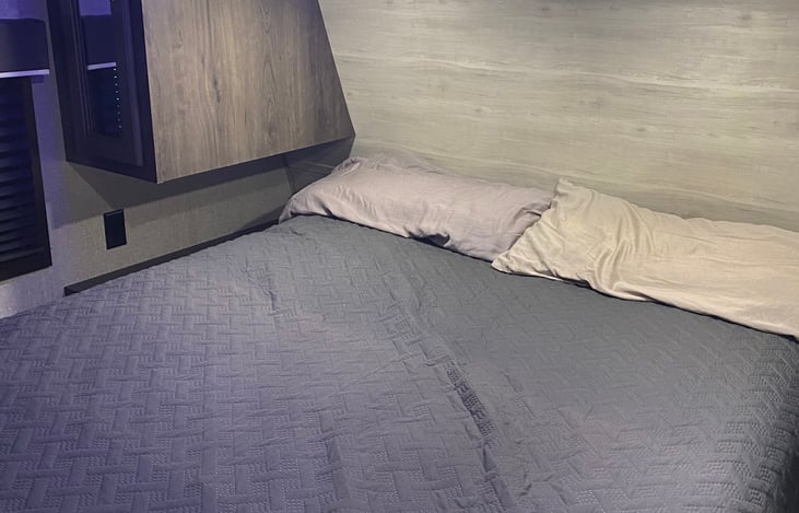 True full size queen mattress.