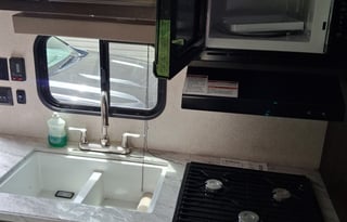 Free spirit fun weekend getaway travel trailer