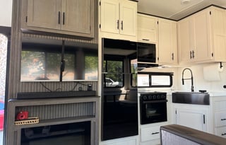 2025 Forest River RV Cherokee Arctic Wolf 287BH
