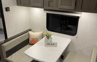 2022 Enlightened Gulf Stream 18BH