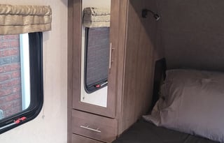 2019 Forest River RV Surveyor 251RKS