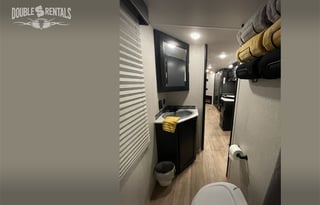 CHEROKEE Private Master, Bunks & Fireplace