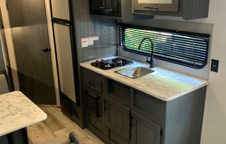 Fantastic light camper, family friendly!