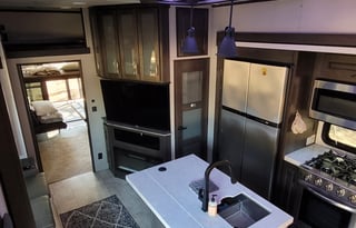 2021 Grand Design Momentum M-Class 351M