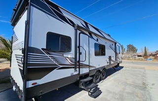 2023 Pet Friendly Shockwave Toy Hauler