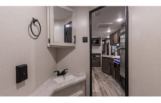 2022 Starcraft Autumn Ridge 26BHS