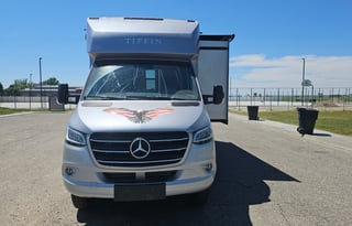 Bill’s Awesome Adventure RV