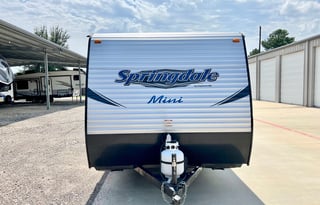 E-Z Tow  Springdale Mini Travel Trailer 2018