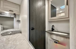 Easy to drive...Great Layout for 6...has solar