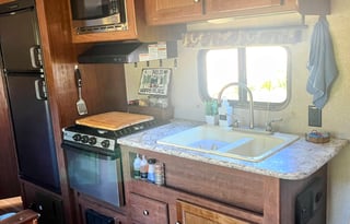 Family-Friendly 2018 Keystone RV Hideout 212LHS