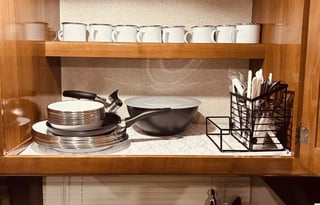 Pocket-Friendly Paradise: Spacious + 125 Miles