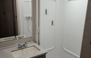 2020 Class C RV – Sleeps 8, Family-Friendly