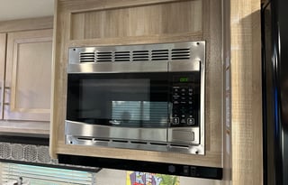 2021 Coachmen Catalina Legacy Edition travel trailer 38ft