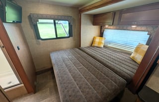 Winnebago Spirit | Cozy Class C RV with 3 slides