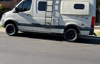 2020 Winnebago Revel 44E - Elvis is on the road!