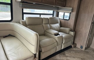 2019 Georgetown Class A Motorhome